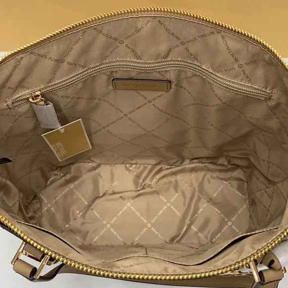 MICHAEL KORSJet Set Lg Crossgrain Leather Top-Zip Charlotte Tote ShoulderCamel